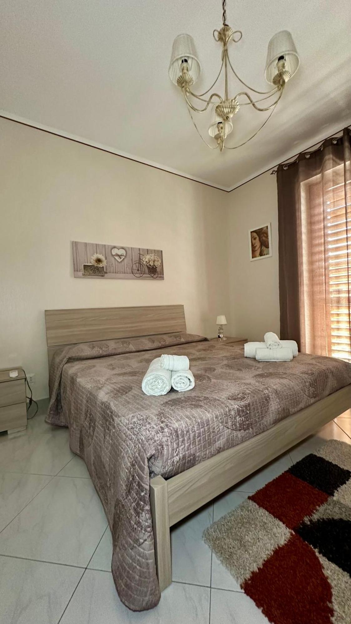La Pigna Delle Aci Apartment Acireale Exterior foto